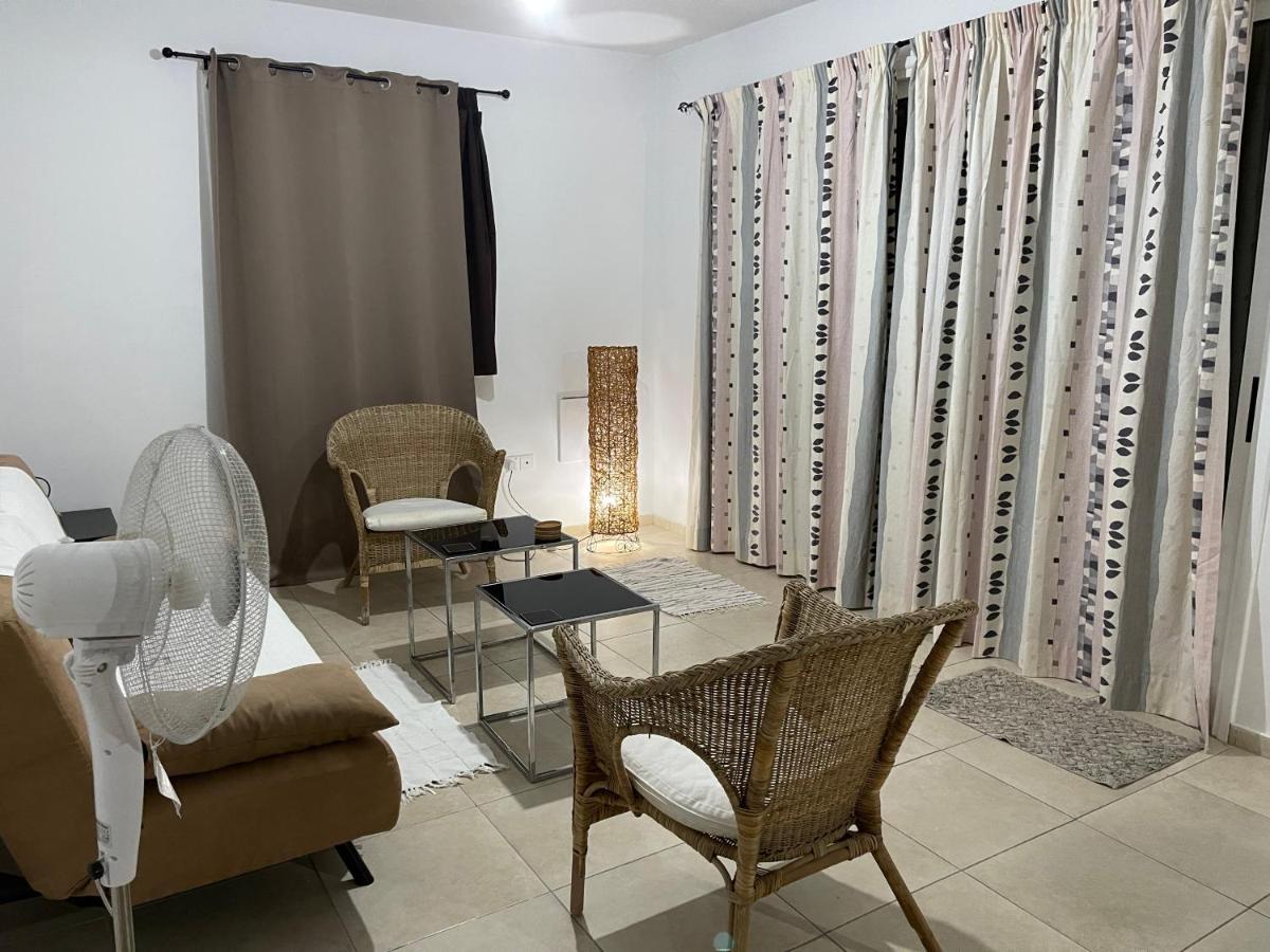 Tranquil Country Condo Larnaca Værelse billede